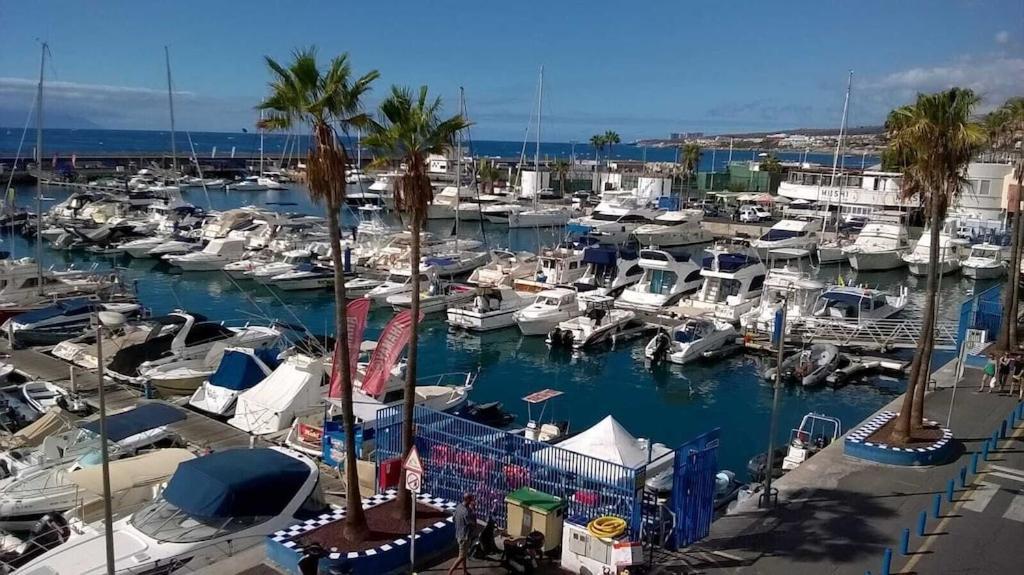 Duquesa Fairways, A Spacious Apartment With Fabulous Views And Facilities Manilva Exteriör bild