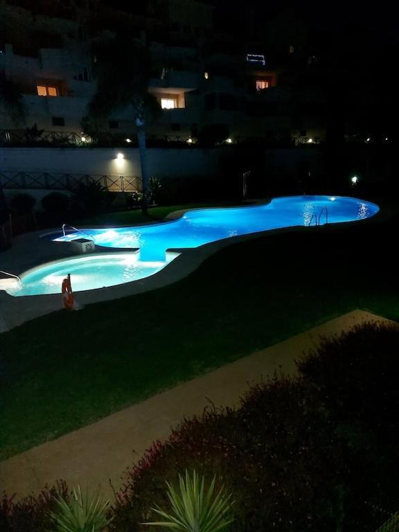 Duquesa Fairways, A Spacious Apartment With Fabulous Views And Facilities Manilva Exteriör bild
