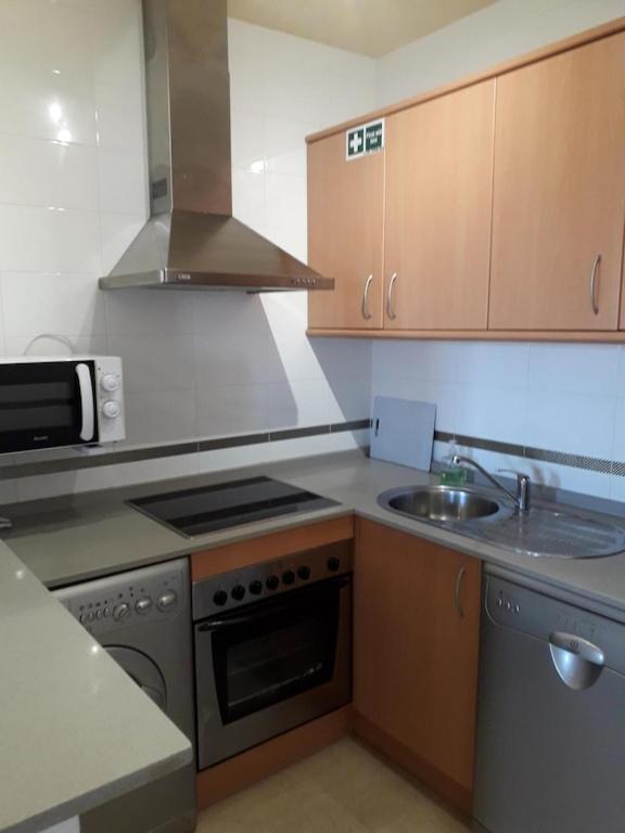 Duquesa Fairways, A Spacious Apartment With Fabulous Views And Facilities Manilva Exteriör bild